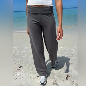 NWT Brandy Melville Priscilla Pants in Slate Grey